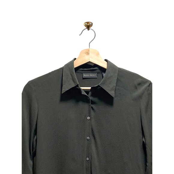 Banana Republic Y2K Silk Button Down Crop Top Green Size S Minimalist Neutral - Picture 6 of 13